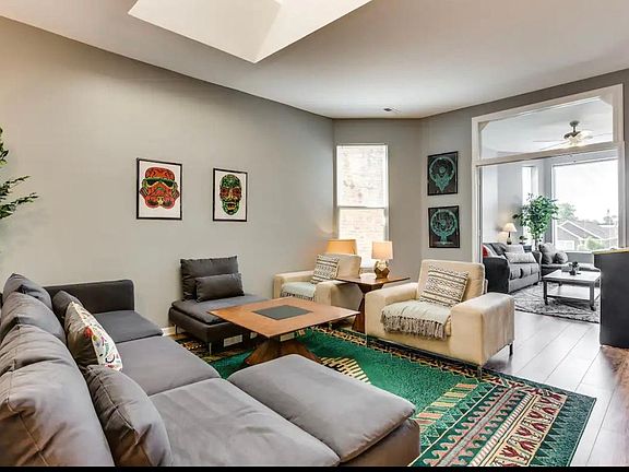 2nd image of 3140 W Fulton St #3