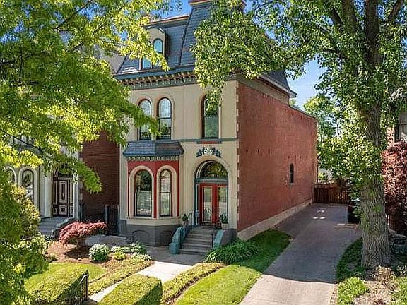 2nd image of 2118 Lafayette Ave