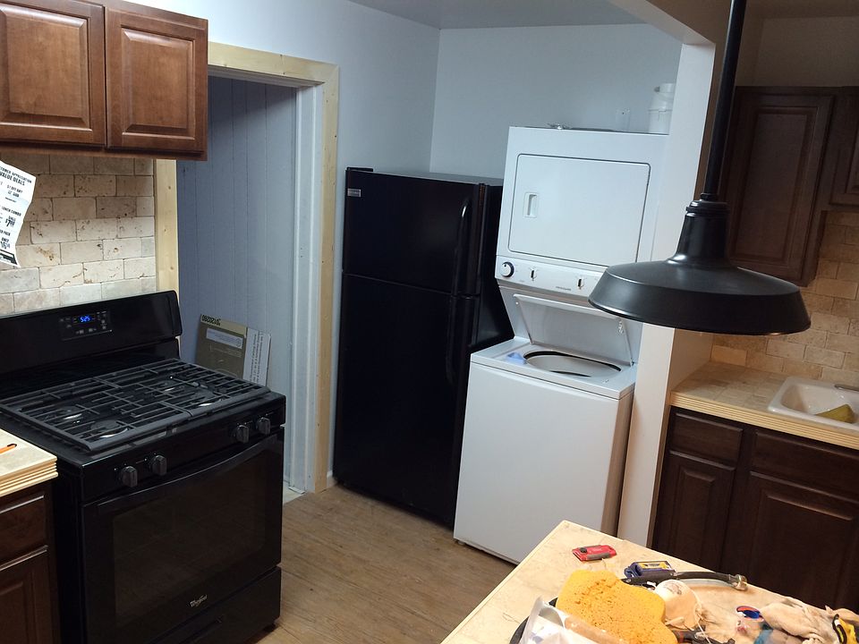 1st image of 128 W Otis Ave