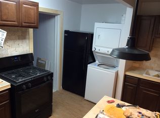 128 W Otis Ave, Hazel Park, MI 48030