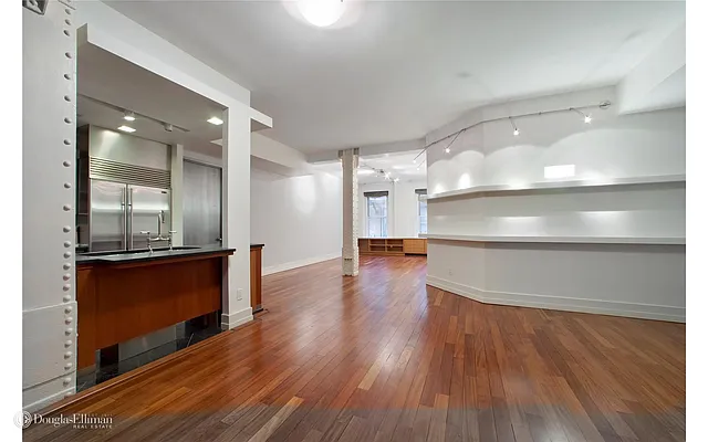 Rented by Douglas Elliman | media 41