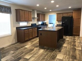 1178 Nottingham St, Wayland, MI 49348