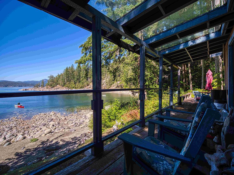 13th image of this home