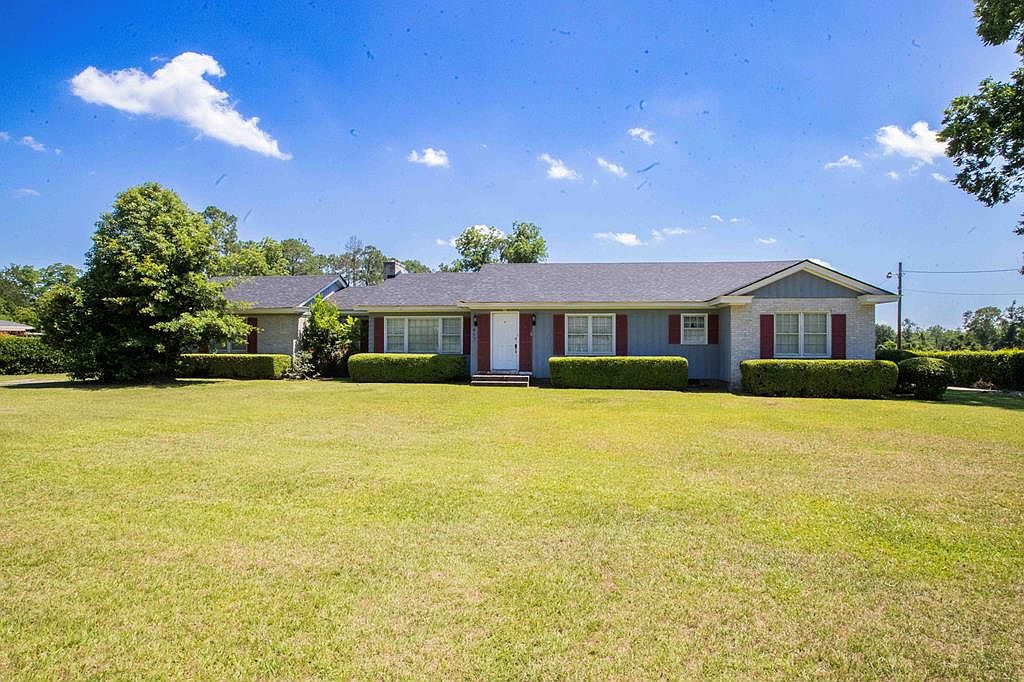 417 W Bay St, Doerun, GA 31744 MLS 923337 Zillow