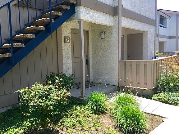 2nd image of 2853 S Fairview St Unit G