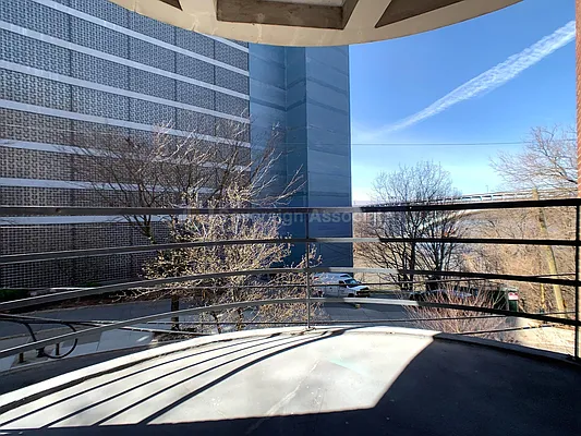 Rented by Sovereign Associates | media 5