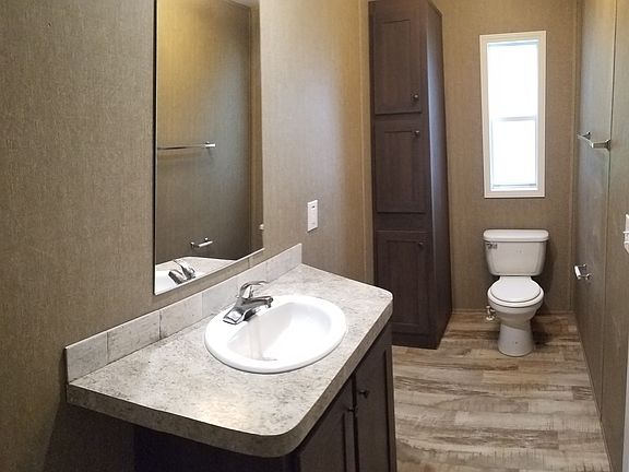 2nd image of 9425 Paradise Dr