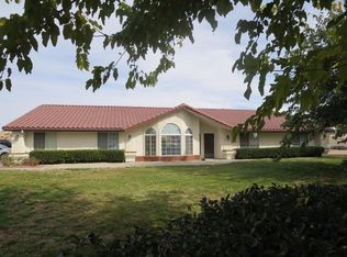 19135 Saddle Ln, Apple Valley, CA 92308