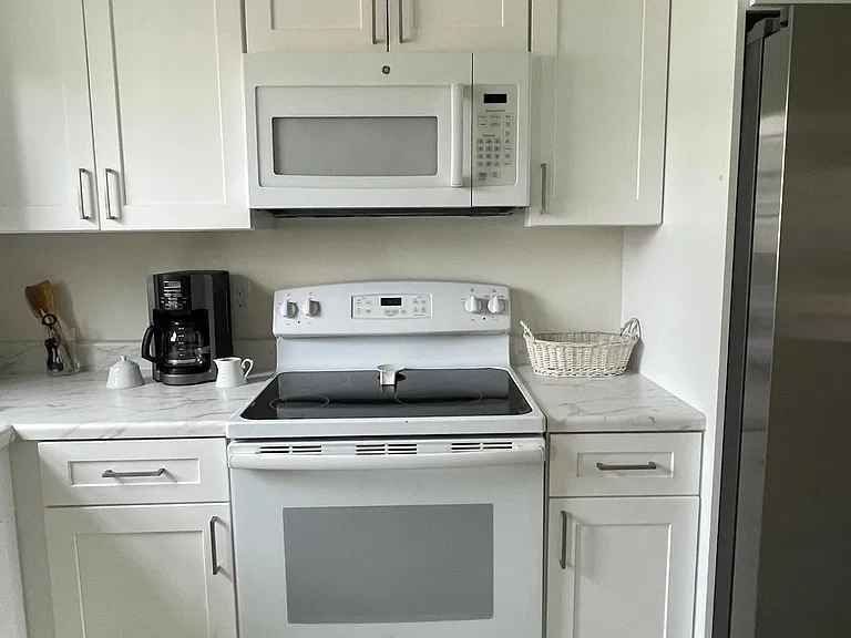 114 Malaga Pl #3 — Photo 9