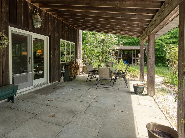 85 Henich Ln — Photo 34