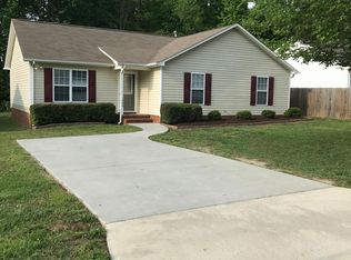 1403 Cushing St, Greensboro, NC 27405