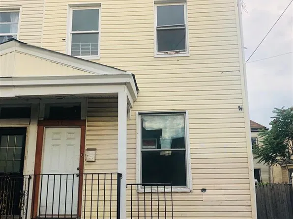 11 Minerva St, Jersey City, NJ 07304