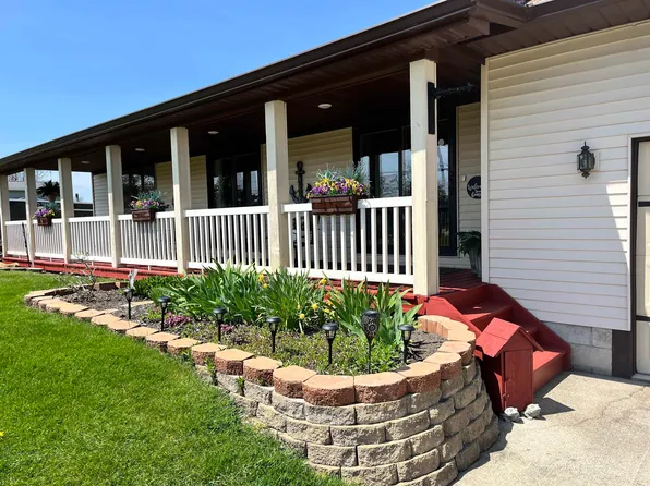 2415 E Bay Ridge Dr, Au Gres, MI 48703