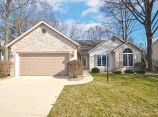 54438 White Tail Dr, Mishawaka, IN 46545