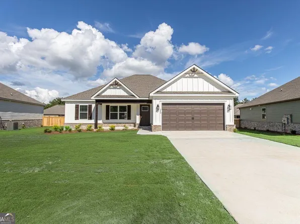 206 Hampton Chase, Perry, GA 31069