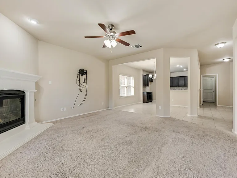 9825 Prairie Dog Ln — Photo 7