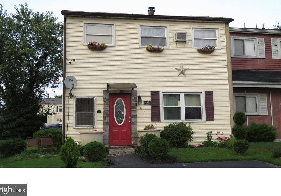 1st image of 400 Kemper Dr