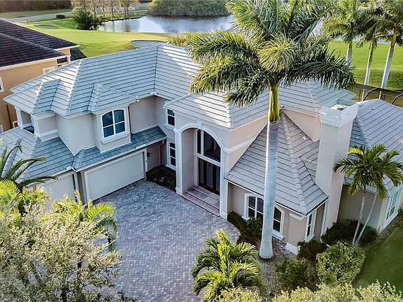 3rd image of 7359 Sawgrass Point Dr N