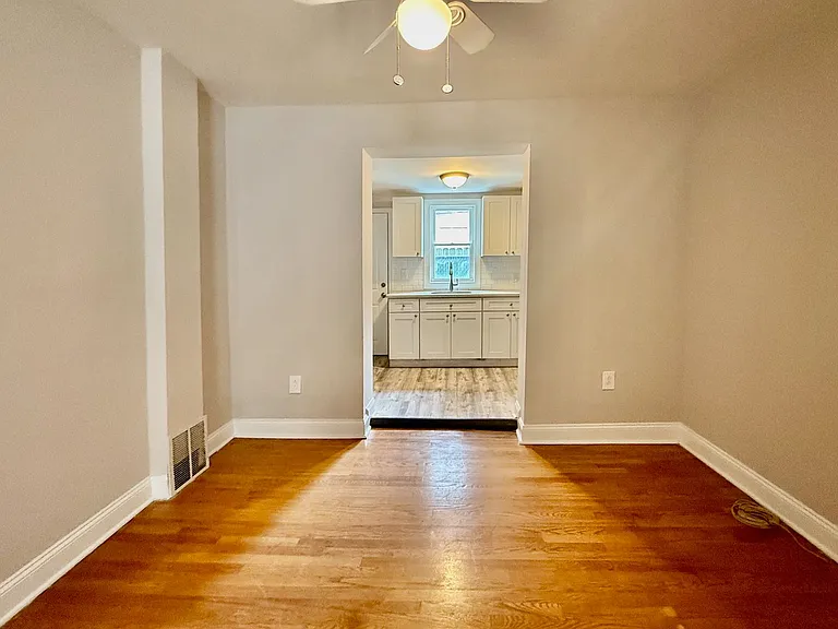 1228 Peters St — Photo 15