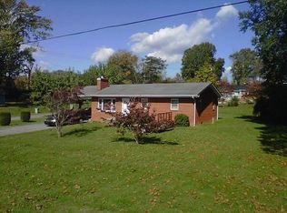 716 Manchester Ave, Middlesboro, KY 40965