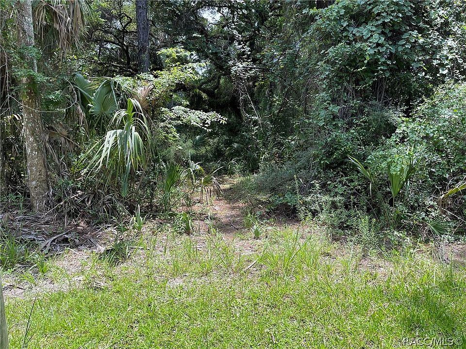 2nd image of 180 Azalee Ave
