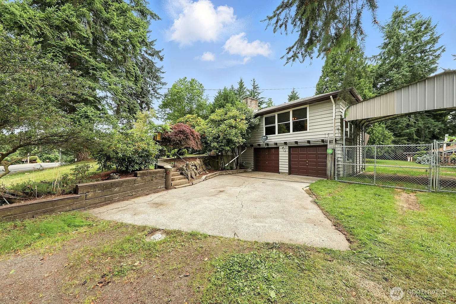 17562 SE 134th Street photo 1
