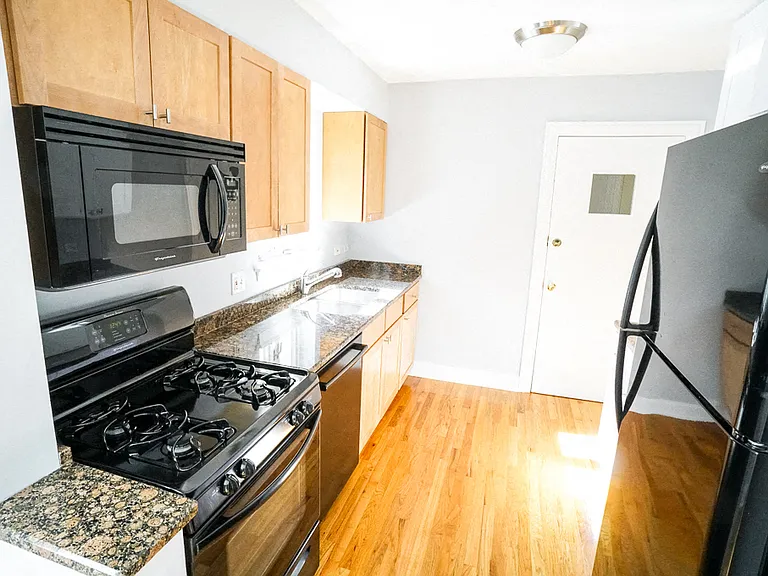 4889-91 N. Ashland Ave. — Photo 14