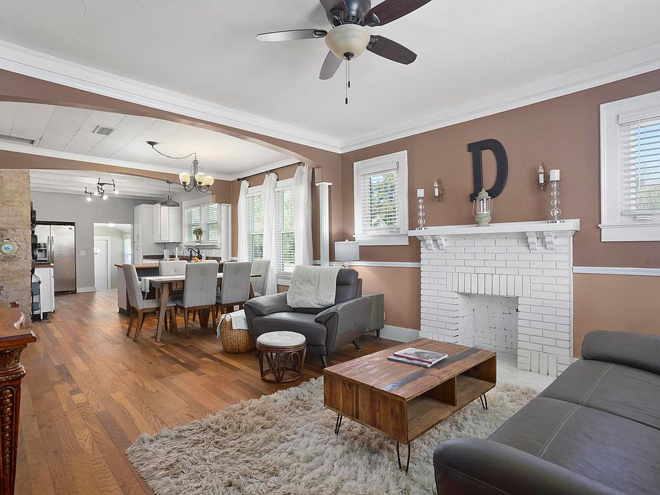 Large open layout with lots of natural light.