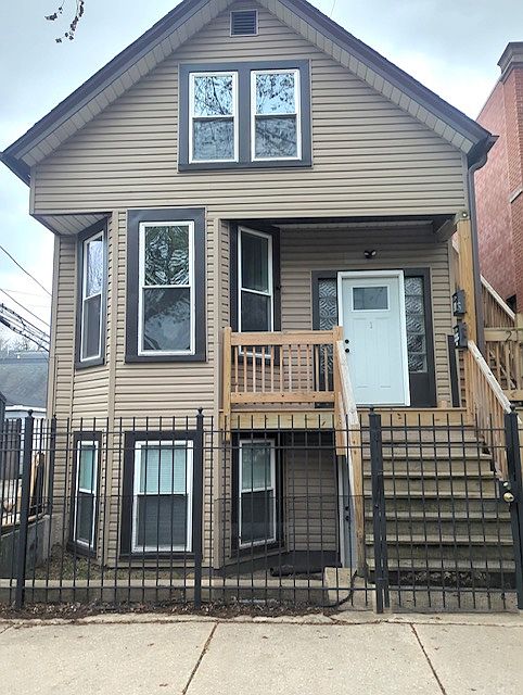 1st image of 2115 W Barry Ave #1