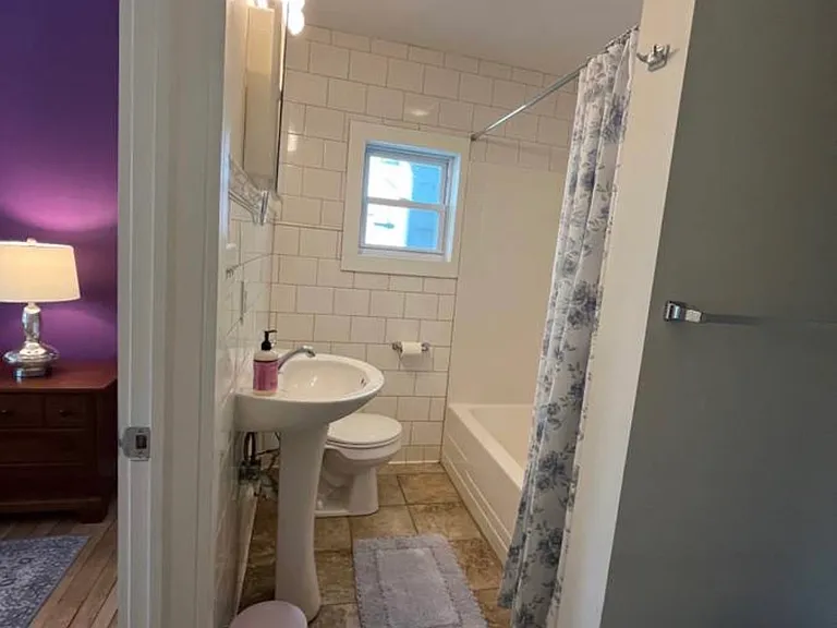709 N Tioga St #1 — Photo 13