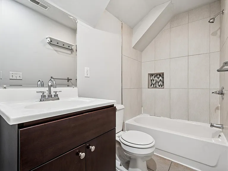 4029 Spruce Street — Photo 6