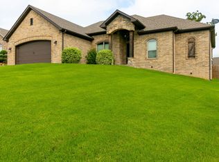 3217 Falling Water Rd, Sherwood, AR 72120