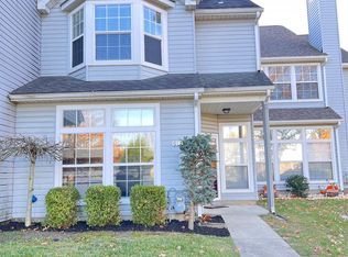 912 Thoreau Ln, Williamstown, NJ 08094