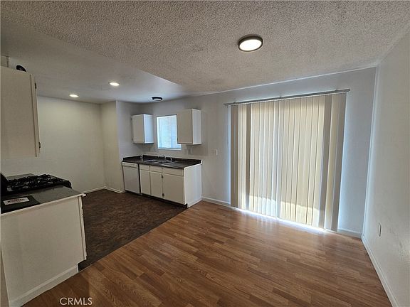 4th image of 62071 Verbena Rd