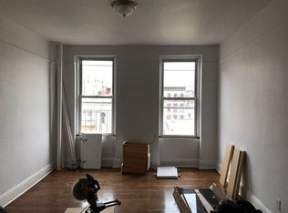 210 Huron St APT 4C, Brooklyn, NY 11222