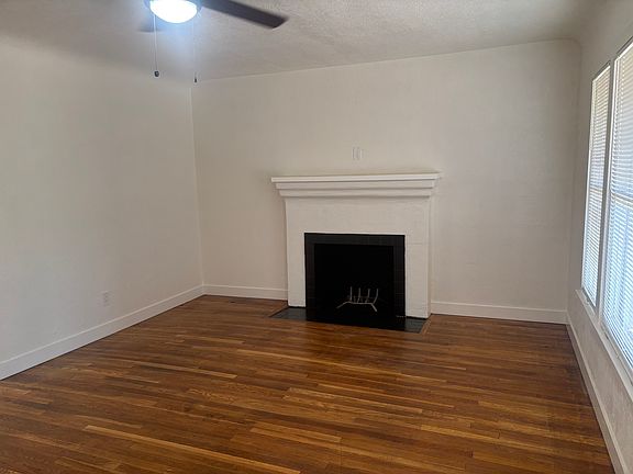5th image of 5587 15 1/2 Ave