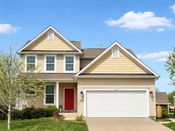 2353 Banon Dr, Saint Charles, MO 63301