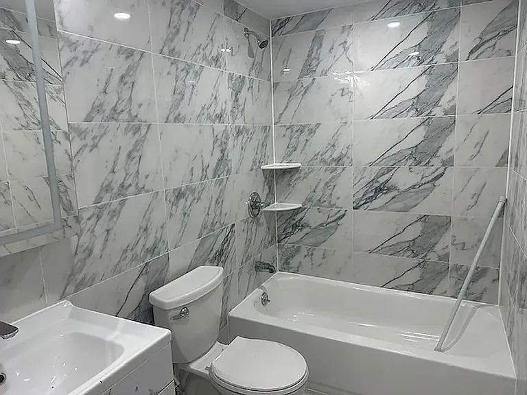 112-09 75th Ave #1 — Photo 8