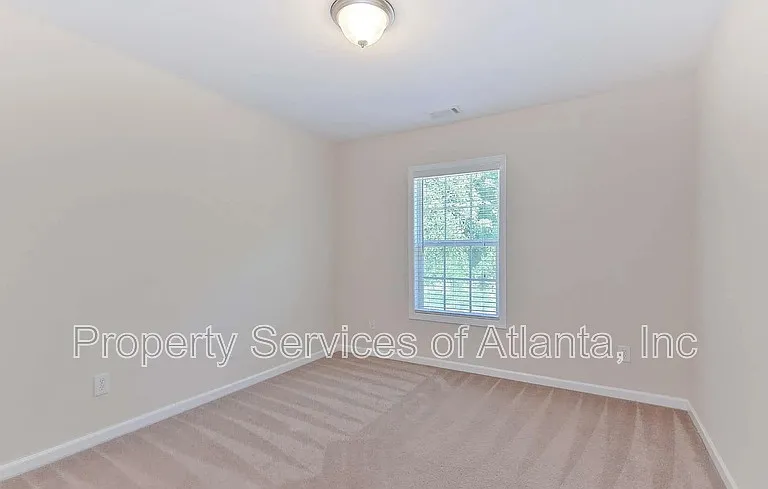 143 Linton Dr — Photo 11