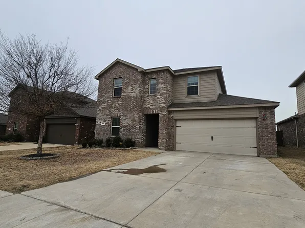 813 Fueller Dr, Aubrey, TX 76227