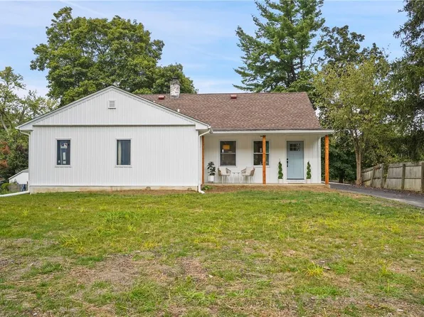 31 Vassar View Road, Poughkeepsie, NY 12603