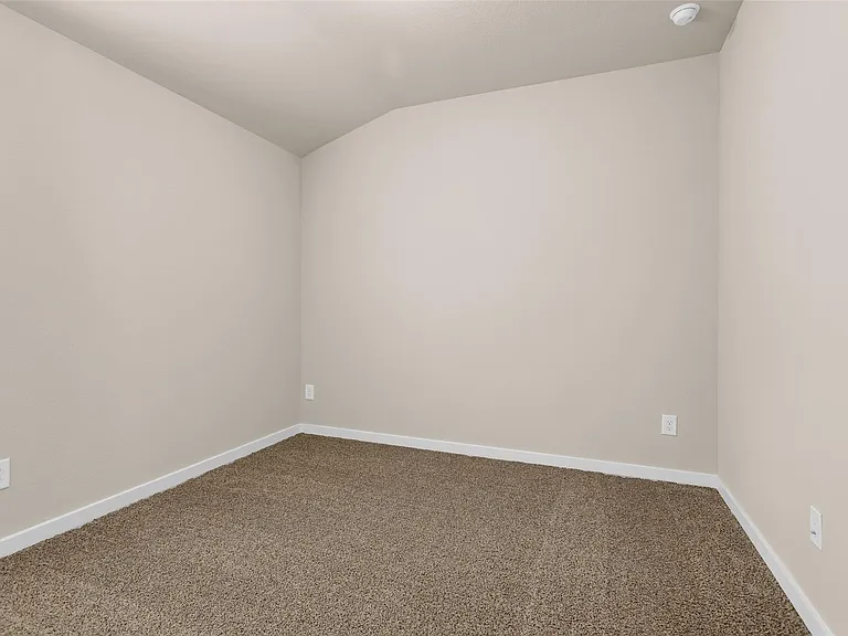 18095 Martin Pines Dr — Photo 21