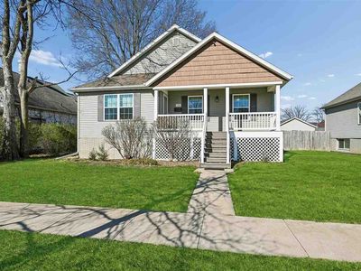 528 9th St SW, Cedar Rapids, IA, 52404