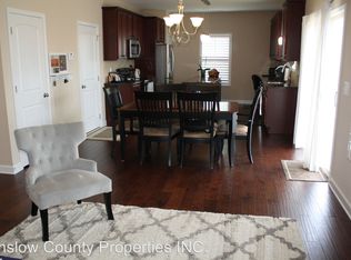 205 Sailor St, Sneads Ferry, NC 28460