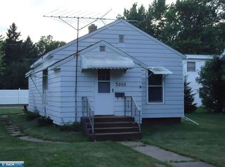 3005 1st Ave, Hibbing, MN 55746