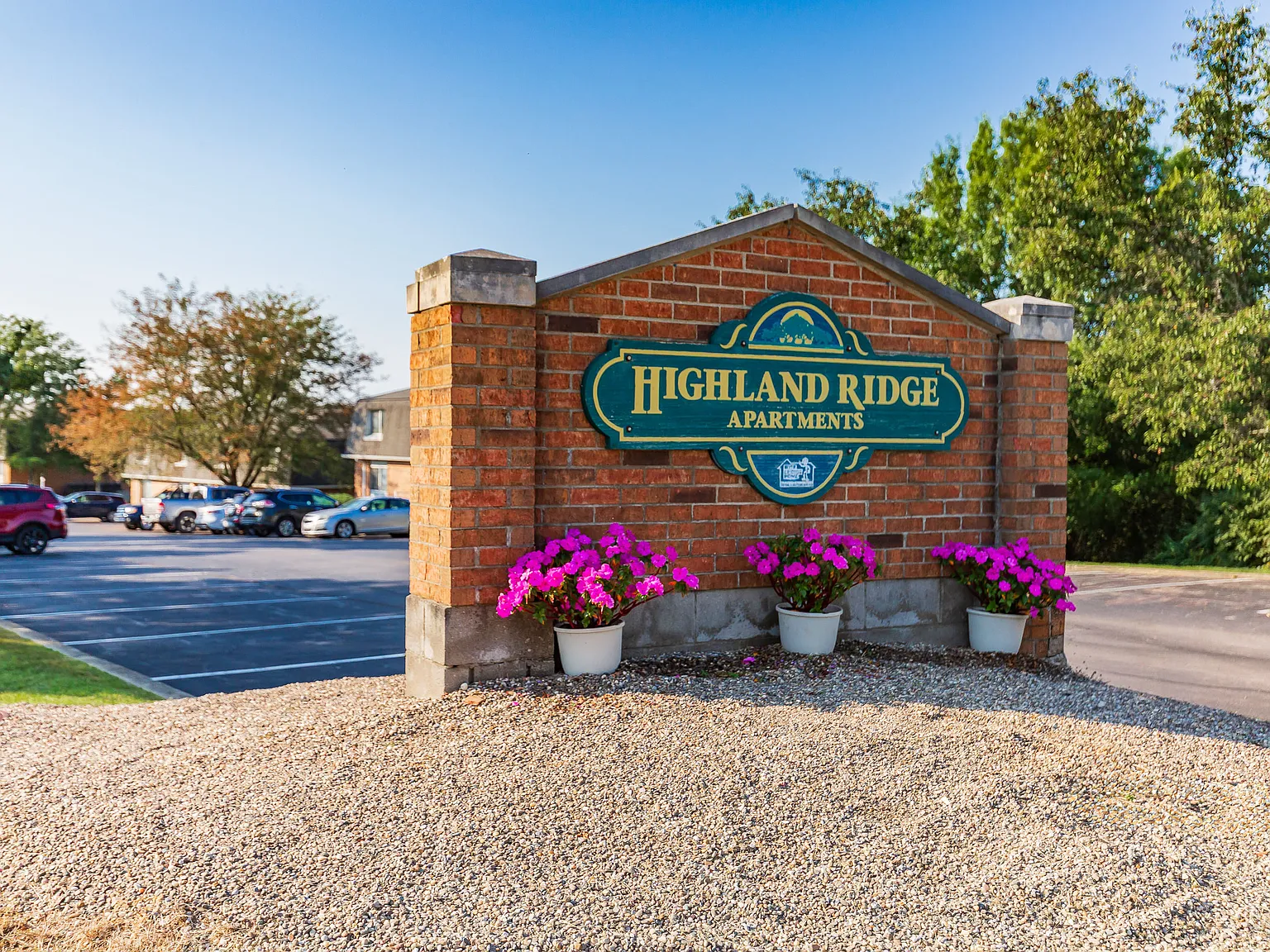 Highland Ridge Apartments — Photo 3