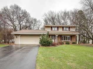 4732 Debra Ct, Shoreview, MN 55126