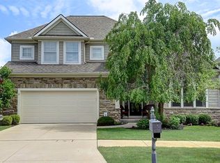 33476 Lyons Gate Run, Avon, OH 44011