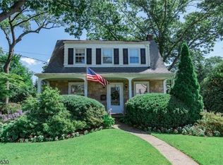 99 Bradford St, Glen Rock, NJ 07452