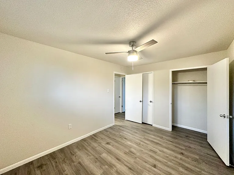 Newly Remodeled! Viewable November 8th! — Photo 15